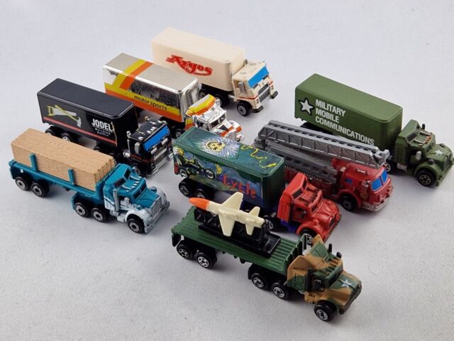 Micro Machines Semi Trucks - verschiedene