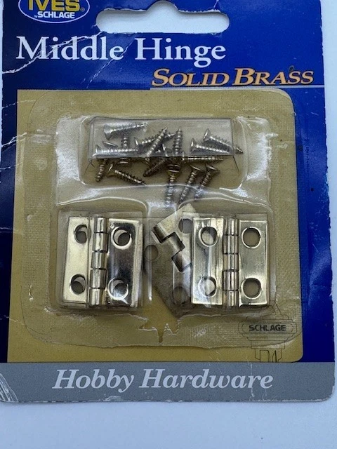 MIDDLE HINGE, BRASS FIN. 4 PER PACK NEW W/SCREWS Model C9011B3 - Image 2 of 3