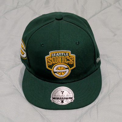 Mitchell & Ness Seattle Supersonics Green Fitted Hat Cap Size 7 NBA