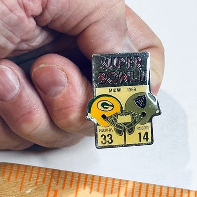 Super Bowl II Pin 1968 Miami Green Bay Packers Oakland Raiders NFL Football