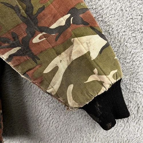 VTG Woodland Camo Quilted Work Jacket Hunting Streetwear Thrashed *Broken Zipper image 10