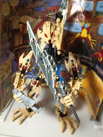 LEGO BIONICLE: Vorox (8983) and Zesk (8977) combo pack