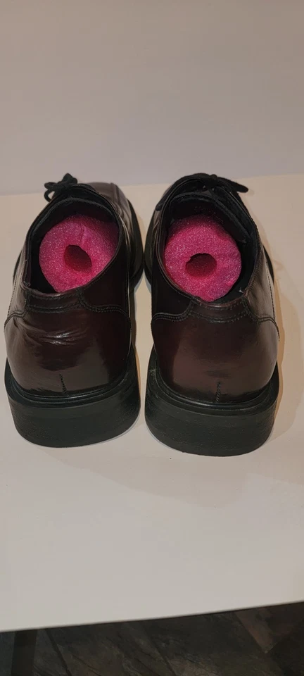 ZAPATOS DE VESTIR USADOS UNA VEZ KENNETH COLE REACTION PARA HOMBRE CUERO MARRÓN CON CORDONES TALLA 9 Foto 3 de 4