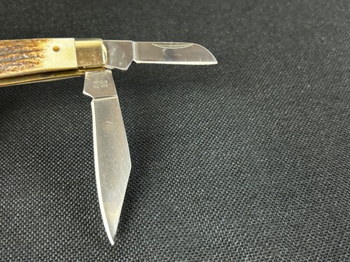Hen & Rooster C. Bertram Deer Stag 3 Blade Stockman Folding Knife HRI 333-DS - Picture 10 of 16