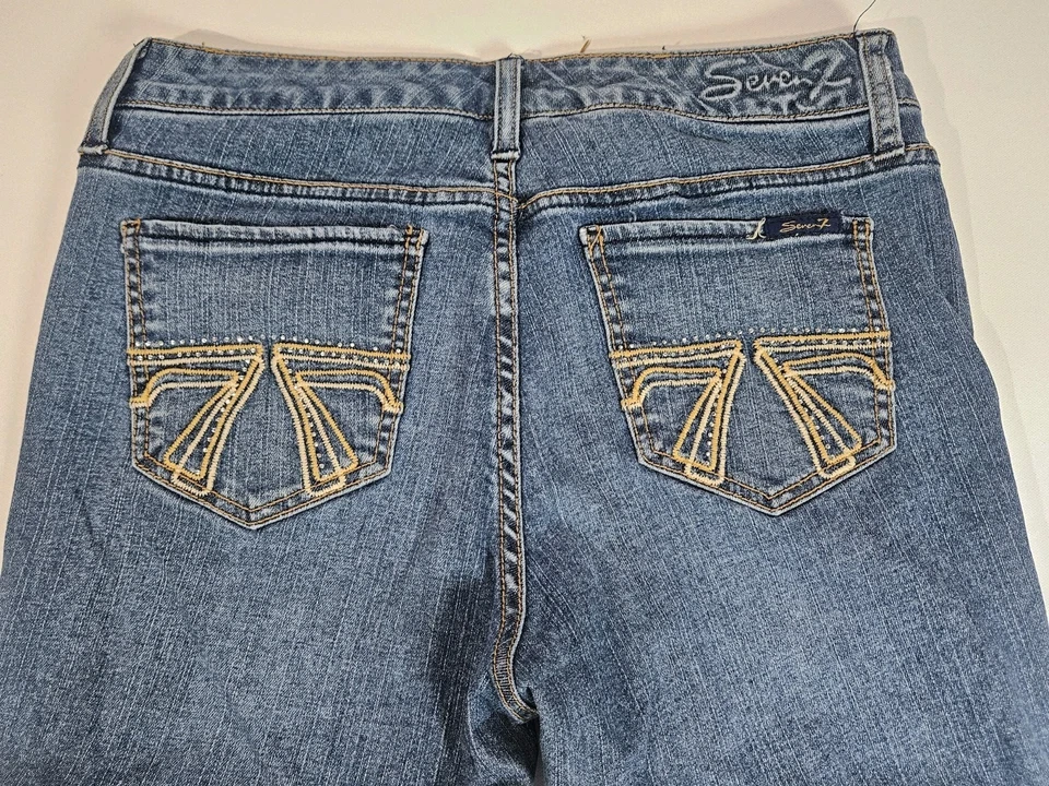 Pantalones cortos de mezclilla para mujer Seven7 8 hasta la rodilla bolsillos con tachuelas ropa de verano Foto 3 de 4