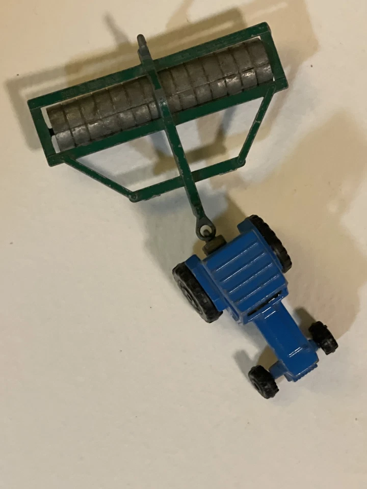 Matchbox Superfast No. 46 Ford Tractor & Harrow Green Britains.  - Image 3 of 4