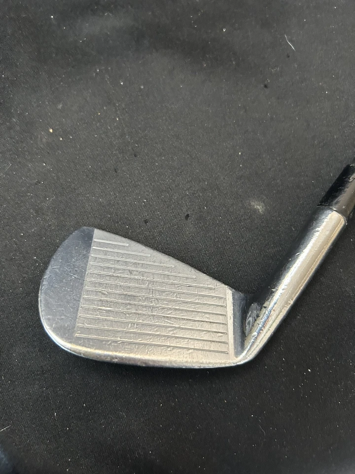 Vintage Spalding Tour Edition Bird on Ball 6 Iron Dynamic Gold S300 Steel Shaft - Image 2 of 4