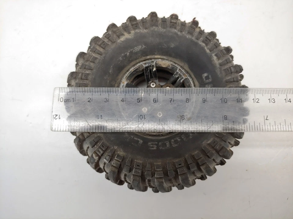 4x Duratrax Deep Woods 1.9" Crawler Tires on 12mm Hex BEADLOCK METAL WHEELS - Image 3 of 4