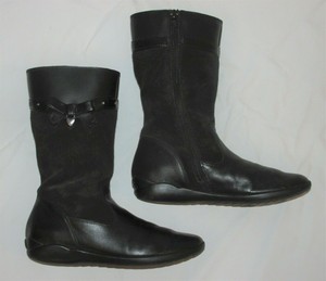 clarks girls black boots