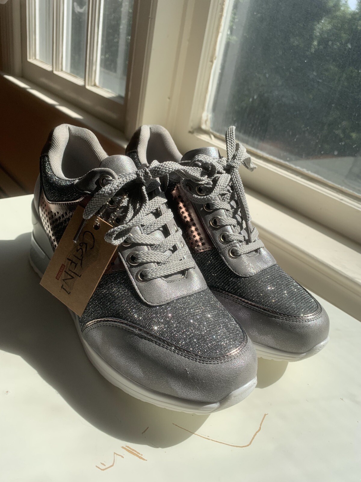 Cestfini Women's Metallic Silver Lace Up Wedgie Wedgies Sneakers Size 8