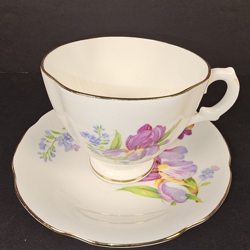 Staffordshire TEACUP & SAUCER SET ~ Fine Bone China ENGLAND Pink Purple Flowers - Picture 3 of 15