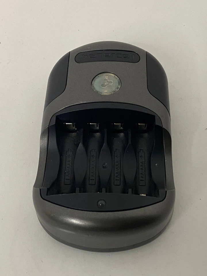 🥝 Enercell 4-Bay Battery Charger AAA/ AA 1 To 2 Hour Battery Charger 2300787 L6 - Image 3 of 4