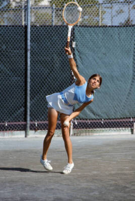 Jeanne Evert in action during practice session photo shoot at Jimm - Old Photo 1