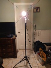 WESTCOTT PHOTO BASICS 750 6.5FT LIGHT STAND ROTATING PORCELAIN HEAD