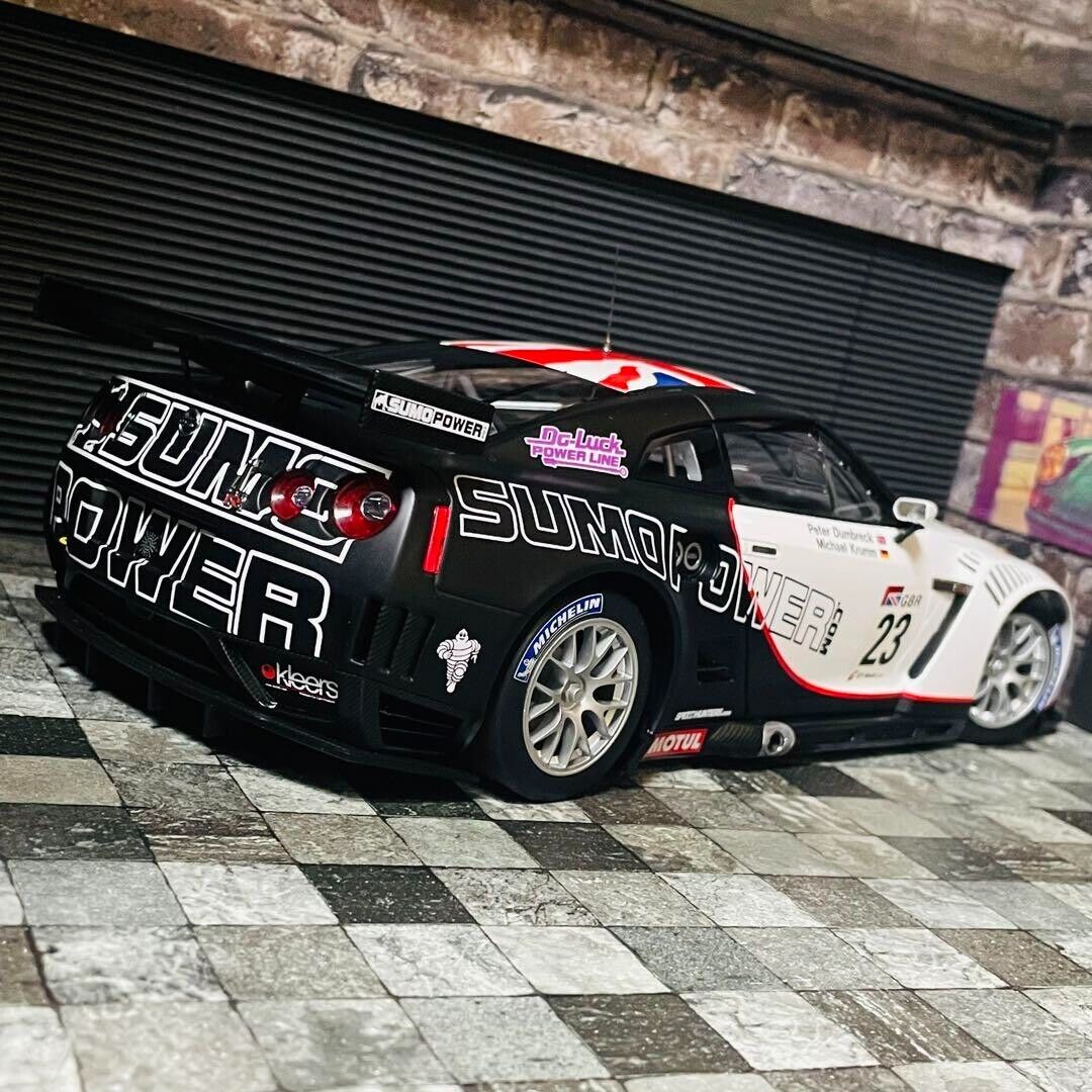 AUTOART 1:18 NISSAN GT-R FIA GT1 R35 2010 TEAM GT No.23 SUMO AUTOART 1:18 NISSAN GT-R FIA GT1 R35 2010 TEAM GT No.23 SUMO