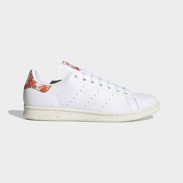 Size 6 Men / 7 Women - adidas Stan Smith White Orange 2021