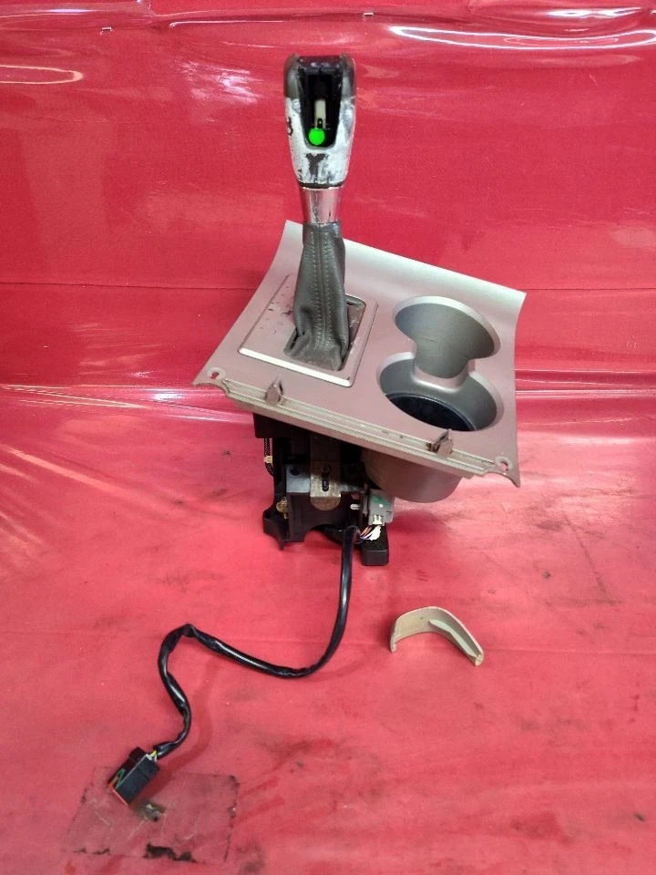 Lincoln Navigator 2004 selector de engranajes base palanca de cambios juego de molduras pergamino Foto 2 de 4