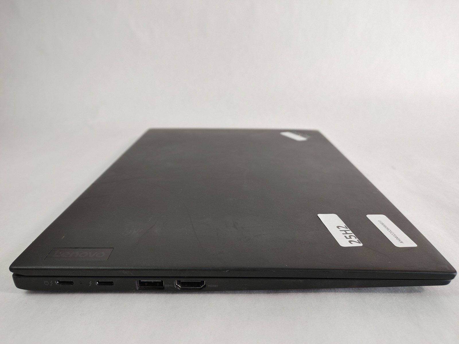 Lenovo ThinkPad X1 Carbon 9th Gen, 14-Inch Laptop, with Core i5 11th Gen., Windows 11 Home