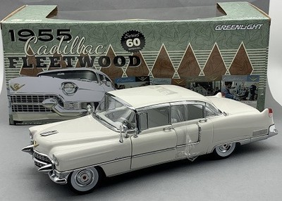 Cadillac Fleetwood Serie 60 Special weiß Greenlight in 1:18 Limitiert selten NEU
