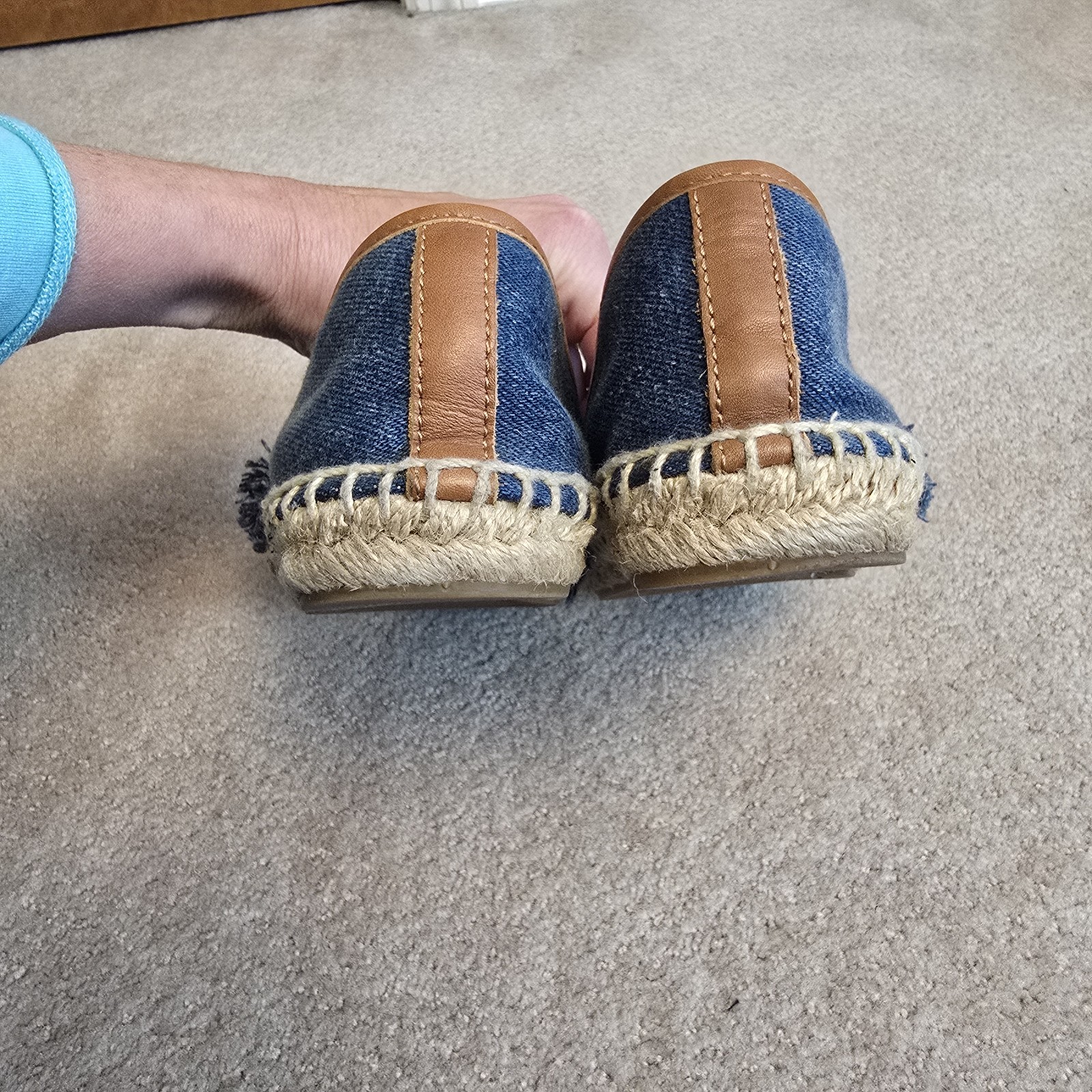 Tory Burch Navy Blue Denim Shaw Fringe Espadrille Flats Size 7.5 thumbnail 7