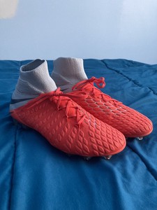 hypervenom phantom 3 size 10