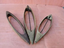 OLD WOODEN PRIMITIVE HAND MADE WOODEN PARTS OF WEAVING LOOM THREAD POOL
