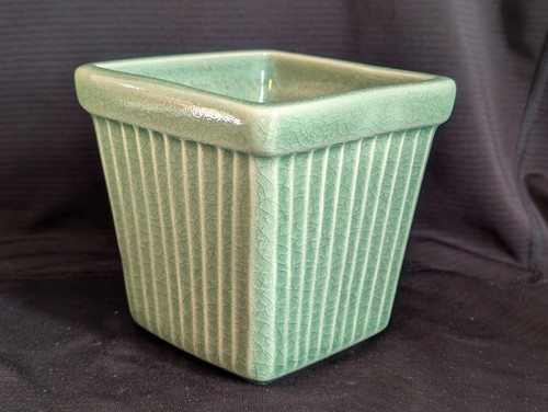 Fioriera vintage ceramica quadrata verde - probabilmente USA - abbastanza folle 4"t x4,5"mq - Foto 2 di 8