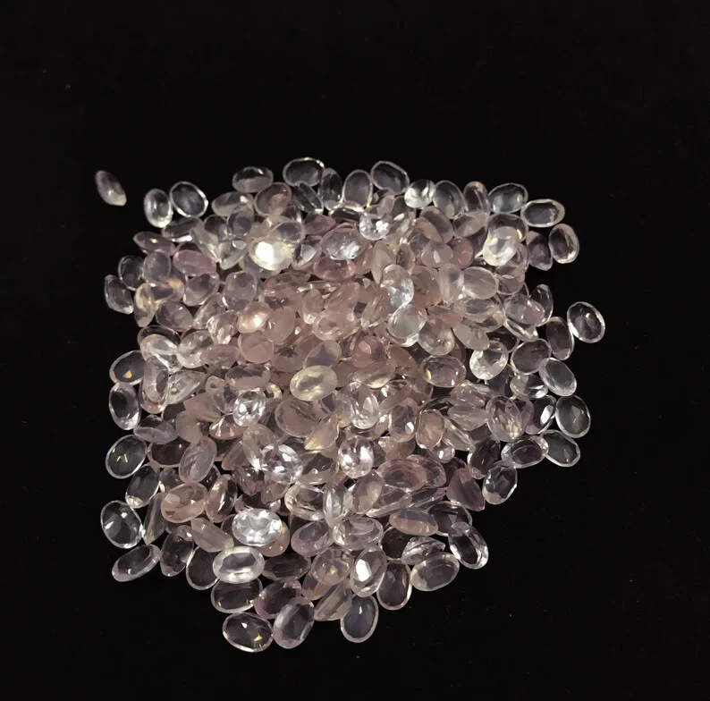 Piedra preciosa suelta tamaño calibrado corte facetado ovalado de cuarzo rosa natural de 100 piezas Foto 3 de 4
