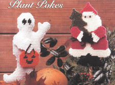 Festive Plant Pokes Santa Ghost Plastic Canvas Pattern Leaflet