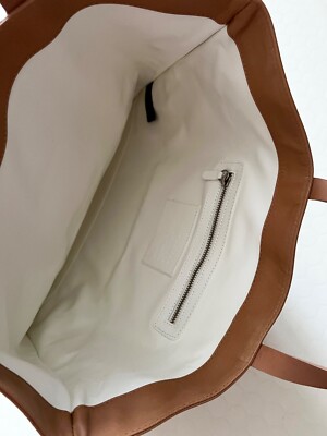 Deadstock Maison Martin Margiela x H&M RE-EDITION 'Folded Deadstock Maison Martin Margiela x H&M RE-EDITION 'Folded