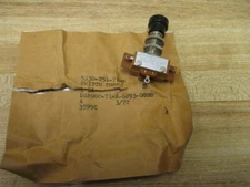 Arrow H&H 5930-251-7100 Push Button Switch 59302517100