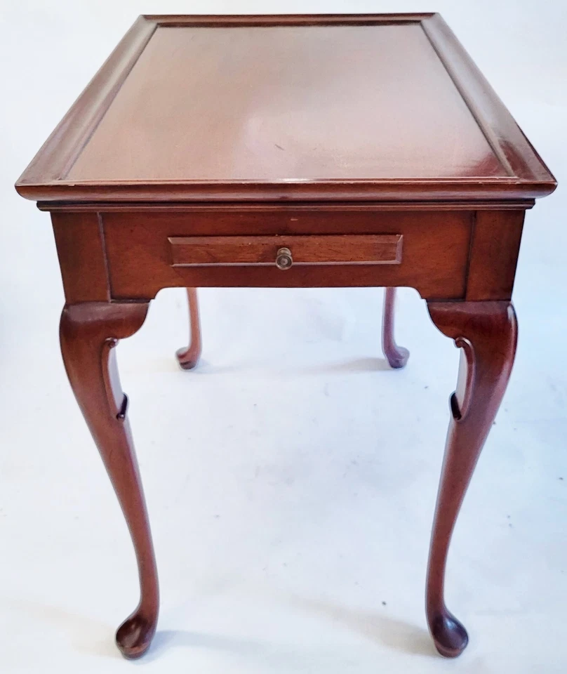 Vintage AMERICAN 20th C Console SHELL Carved MAHOGANY Sofa TEA TABLE by HICKORY - Image 3 of 4