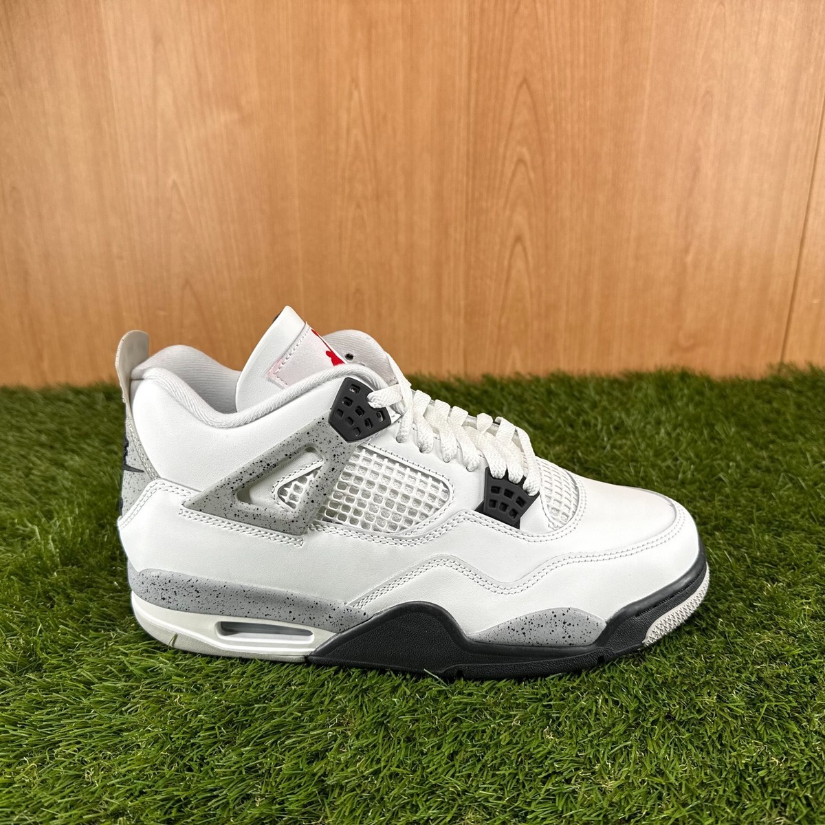 Air Jordan 4 Retro OG White Cement 2025 Basketball Shoes FV5029