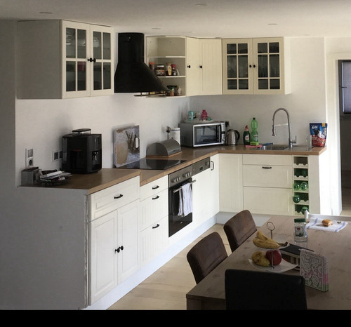 Ikea Küche gebraucht mit neuem Herd ,Abzugshaube und Kühlschrank