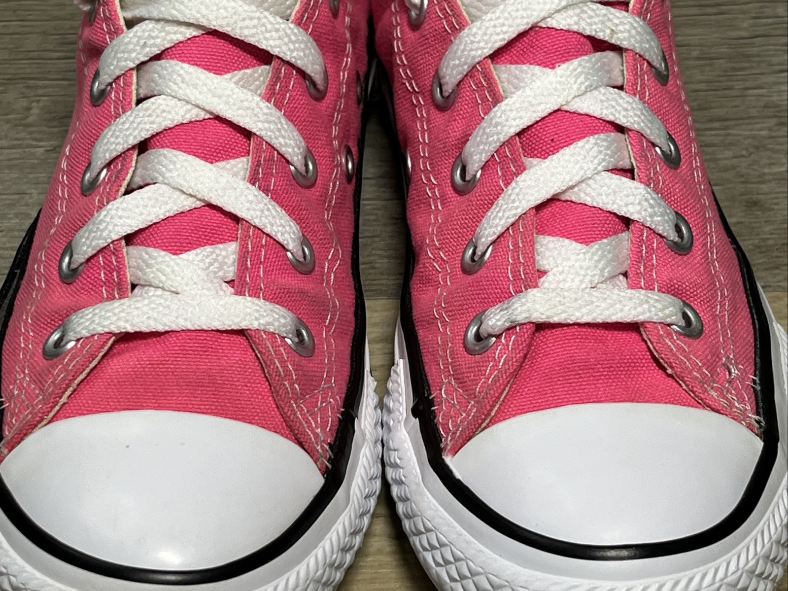 CONVERSE ALL STAR Pink Glow Sneakers Youth Size 1.5 Kid's Chuck Taylor Shoes thumbnail 9