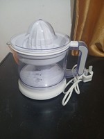 Salter Electric Citrus Juicer 750ml BNIB