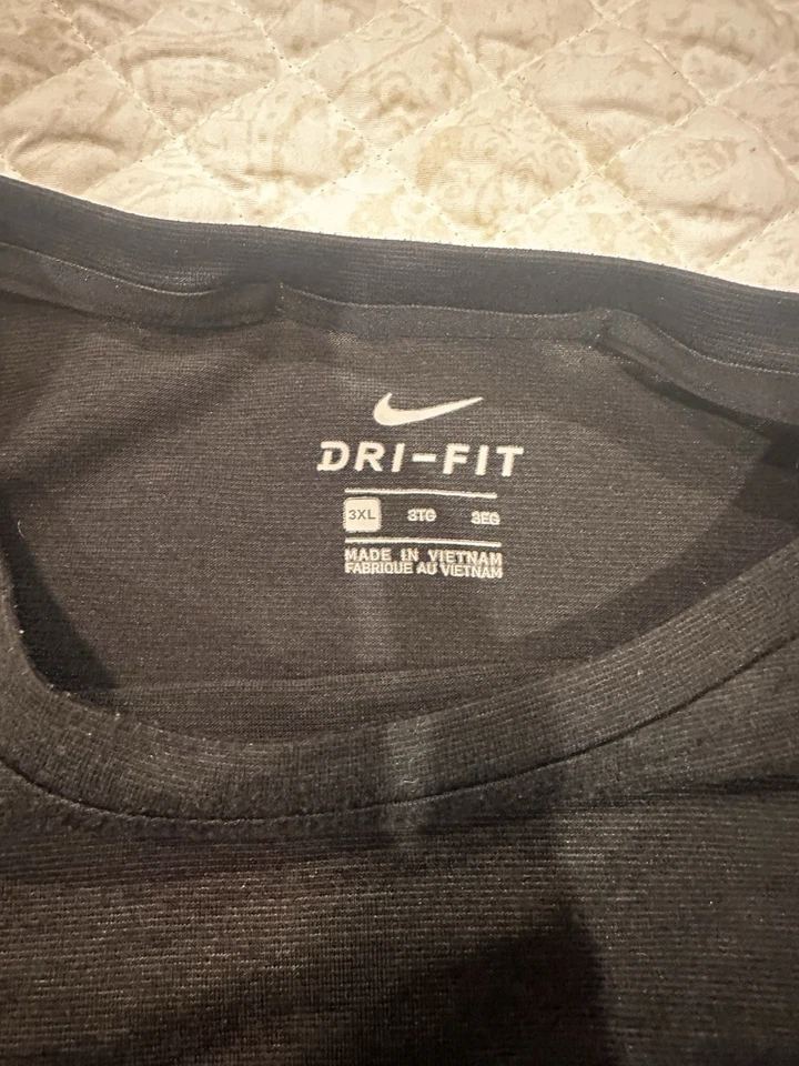 Iowa Hawkeyes Nike manga corta Dri Fit para hombre 3XL Foto 2 de 2