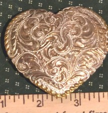 Crumrine Belt Buckle Heart Shaped Beautiful Gold/Silver Detail