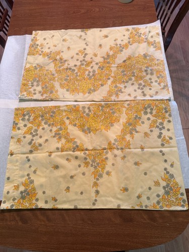 Vintage Yellow Floral Standard Pillowcases Set of 2 Unbranded 30 x 19