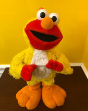 2001 Fisher Price Sesame Street Workshop Elmo Chicken Dance Singing Animatronic