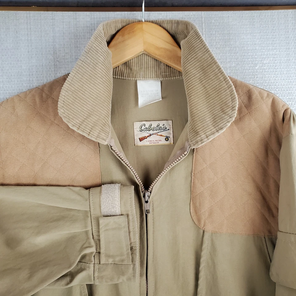 VTG CABELAS Size Medium Made in USA Mens Cotton Poplin Khaki Hunting Jacket Coat - Image 2 of 4