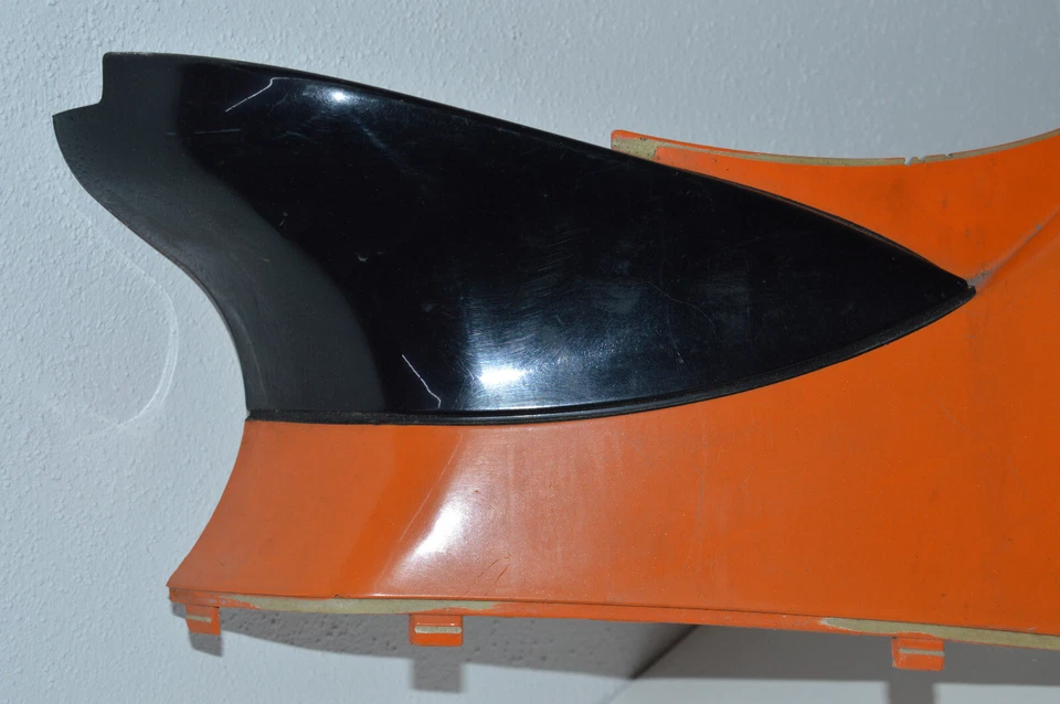 KYMCO SUPER 9 SEITENVERKLEIDUNG HECK SITZBANKVERKLEIDUNG RECHTS LINKS ORANGE - Bild 4 von 4
