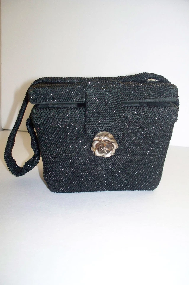 RARO Bolso de Mano Vintage Estilo Victoriano Años 40 50 Crochet Negro Cuentas Luto Cartera Foto 2 de 4