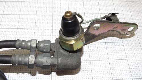 1980 GL1100 Rear Air Shock Manifold w/ Sensor & Hoses - Picture 3 of 4