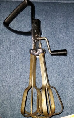 Vintage Ekco Egg Beater Hand Mixer Black Handle Or Rustic Decor