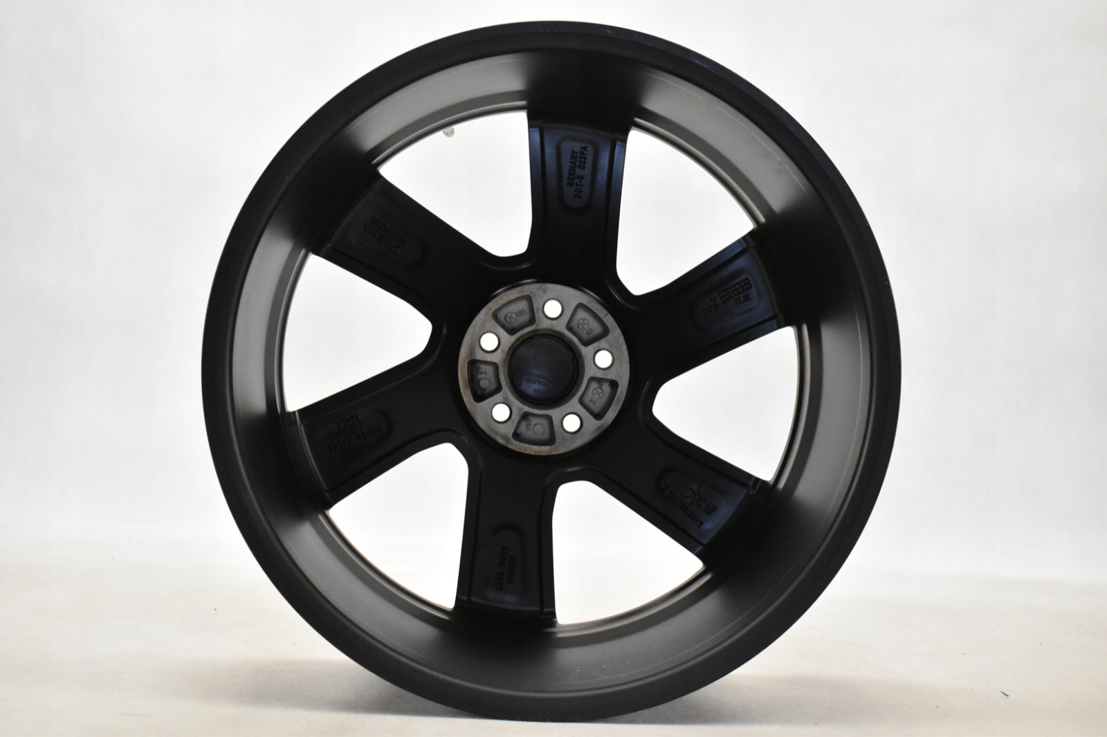 Alloy Wheels Volvo XC60 XC40 V60 S60 8x20 ET55 31316131 for sale 