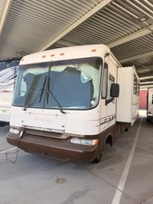 1997 Forest River Windsong Class A Motorhome 31,600 Miles Dual Fuel Generator – 