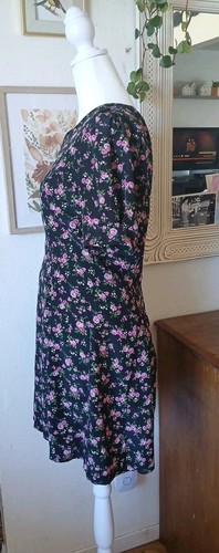 Large FOREVER 21 Black & Pink Floral Puffed Sleeve Summer Mini Dress - Picture 3 of 4