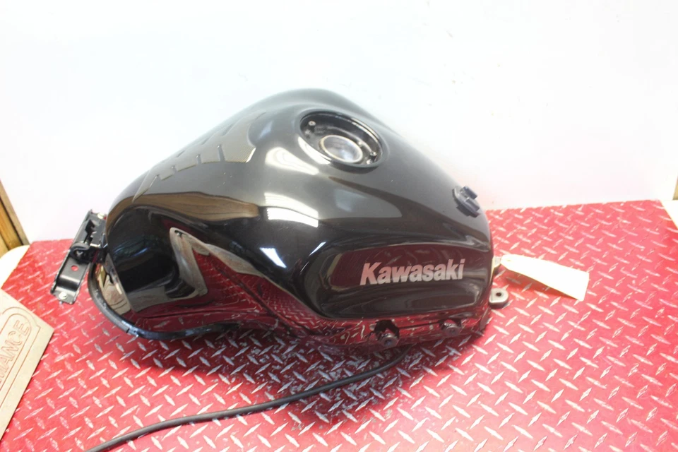 2011 KAWASAKI NINJA 1000 OEM GAS FUEL TANK PETRO PRETTY CLEAN NO RUST NJ51 - Image 4 of 4