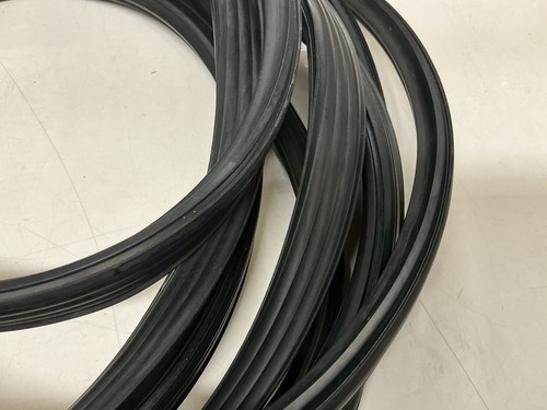 7m Universal Car Door Seal Strip Sealing Weatherstrip - Picture 3 of 4